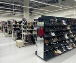 Familia (Murmansk Highway, 1), clothing store