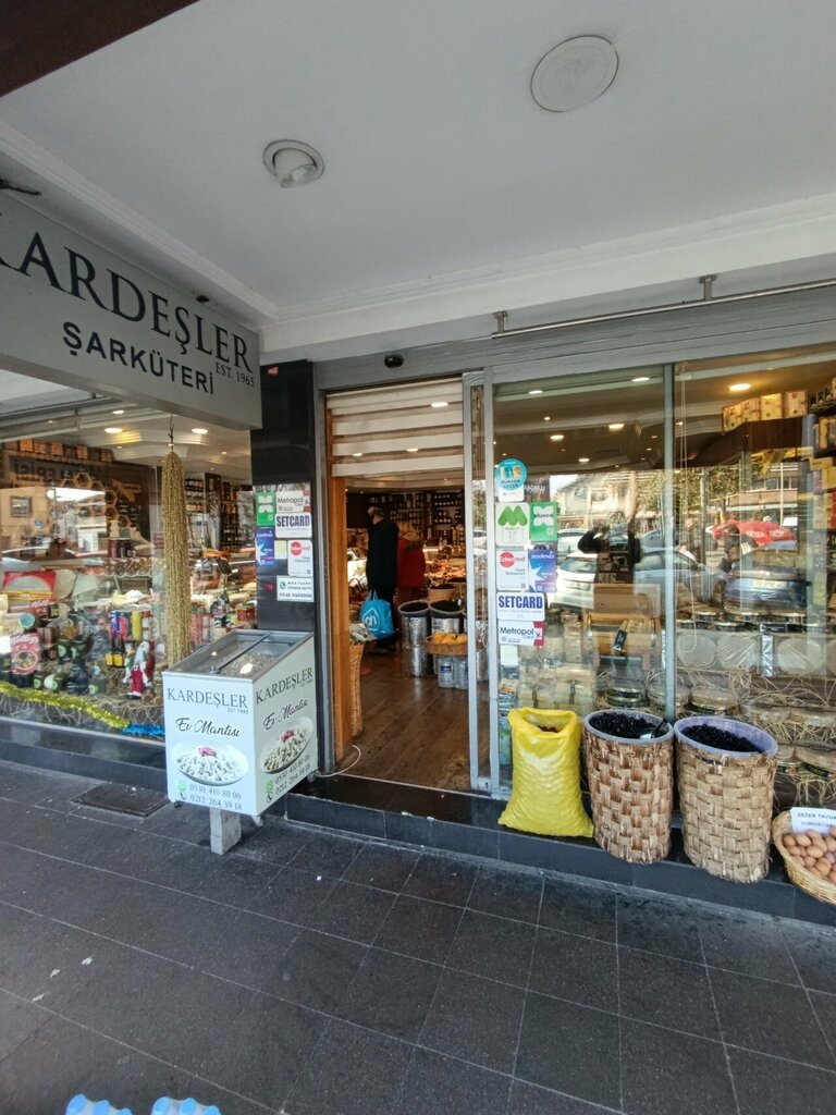 Butcher shop Brothers Delicatessen, Istanbul, photo