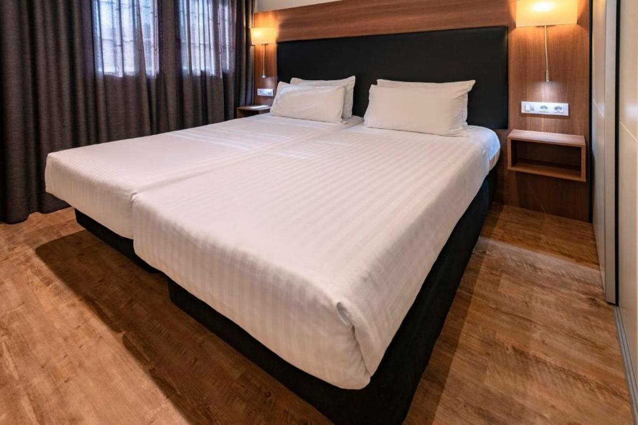 Фото Apartamentos Playa de Castelldefels