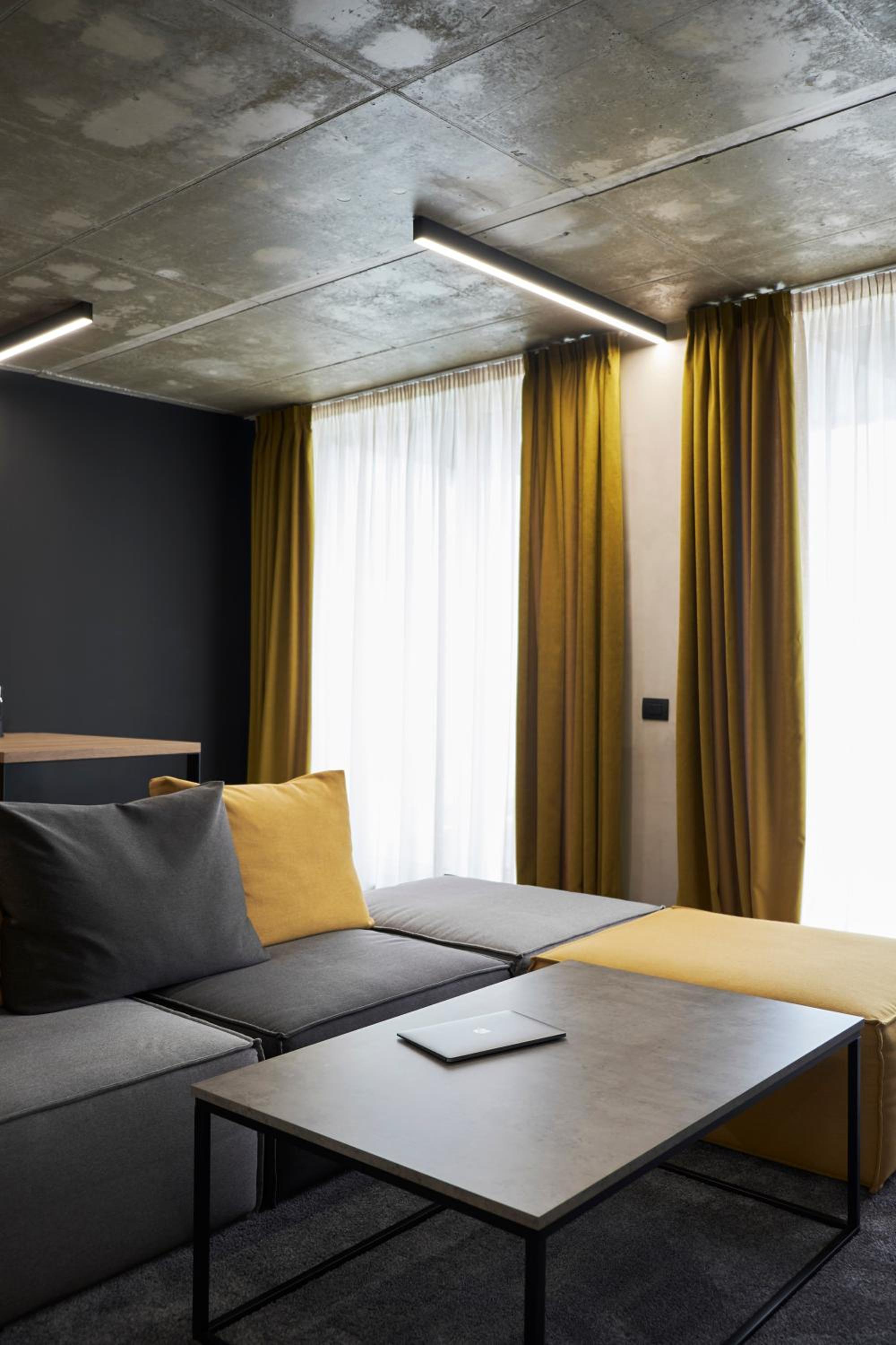 Фото Adella Boutique Hotel