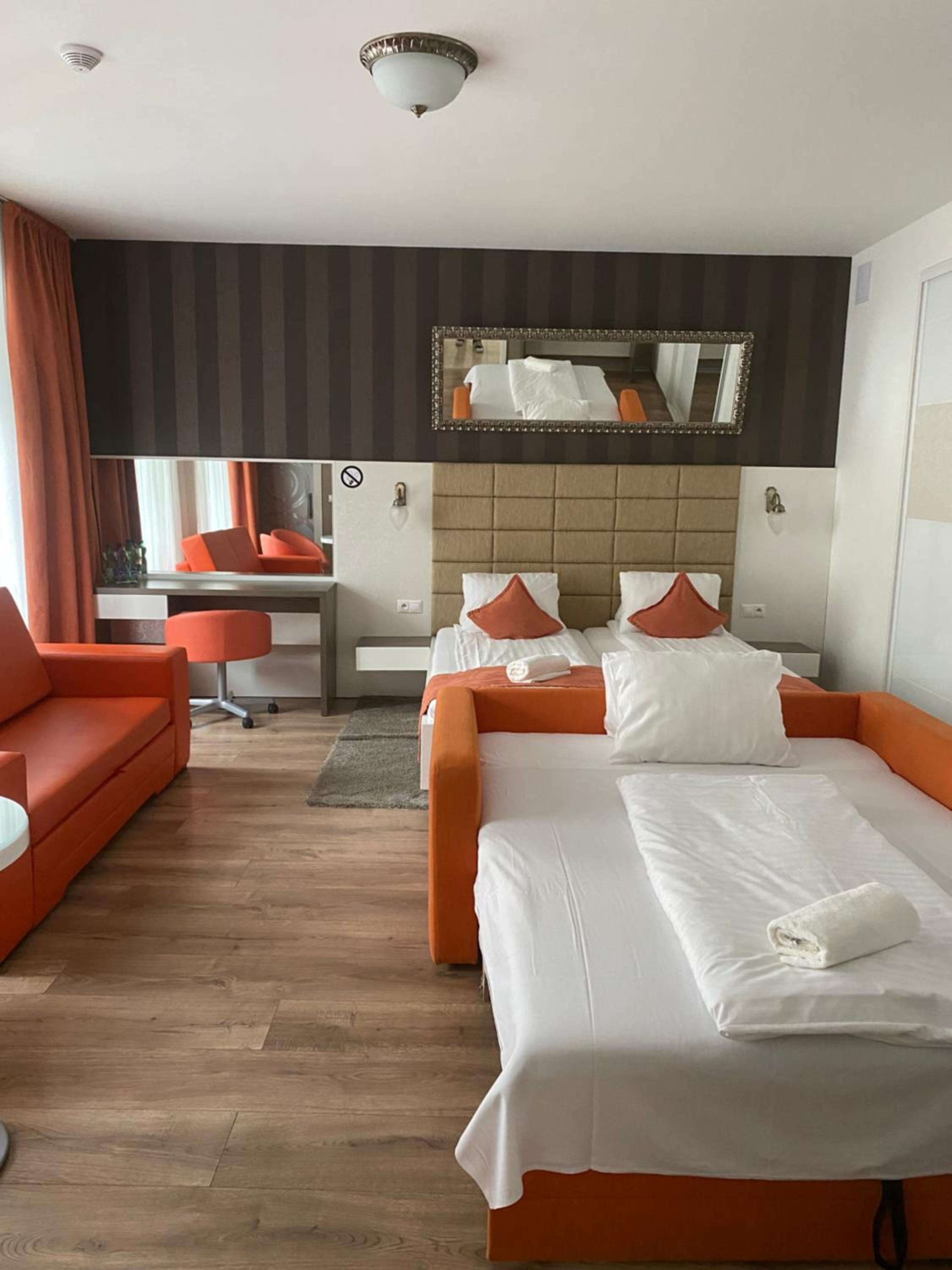 Фото VIP Apartments