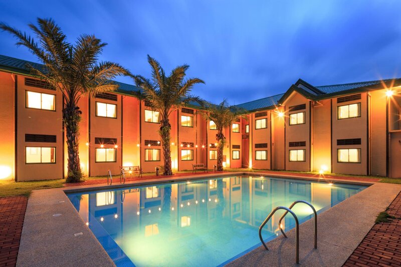 Гостиница Microtel Inn by Wyndham Cabanatuan