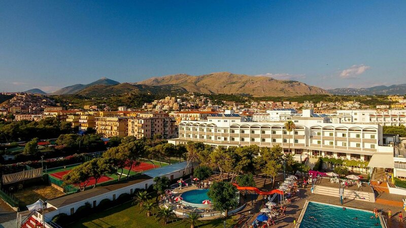 Гостиница Santa Caterina Village Club