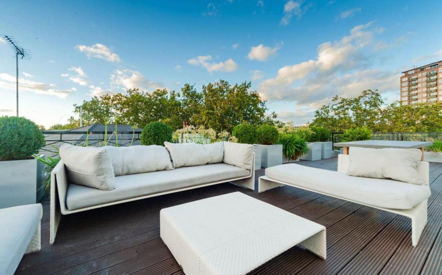 Фото Europa House Apartments