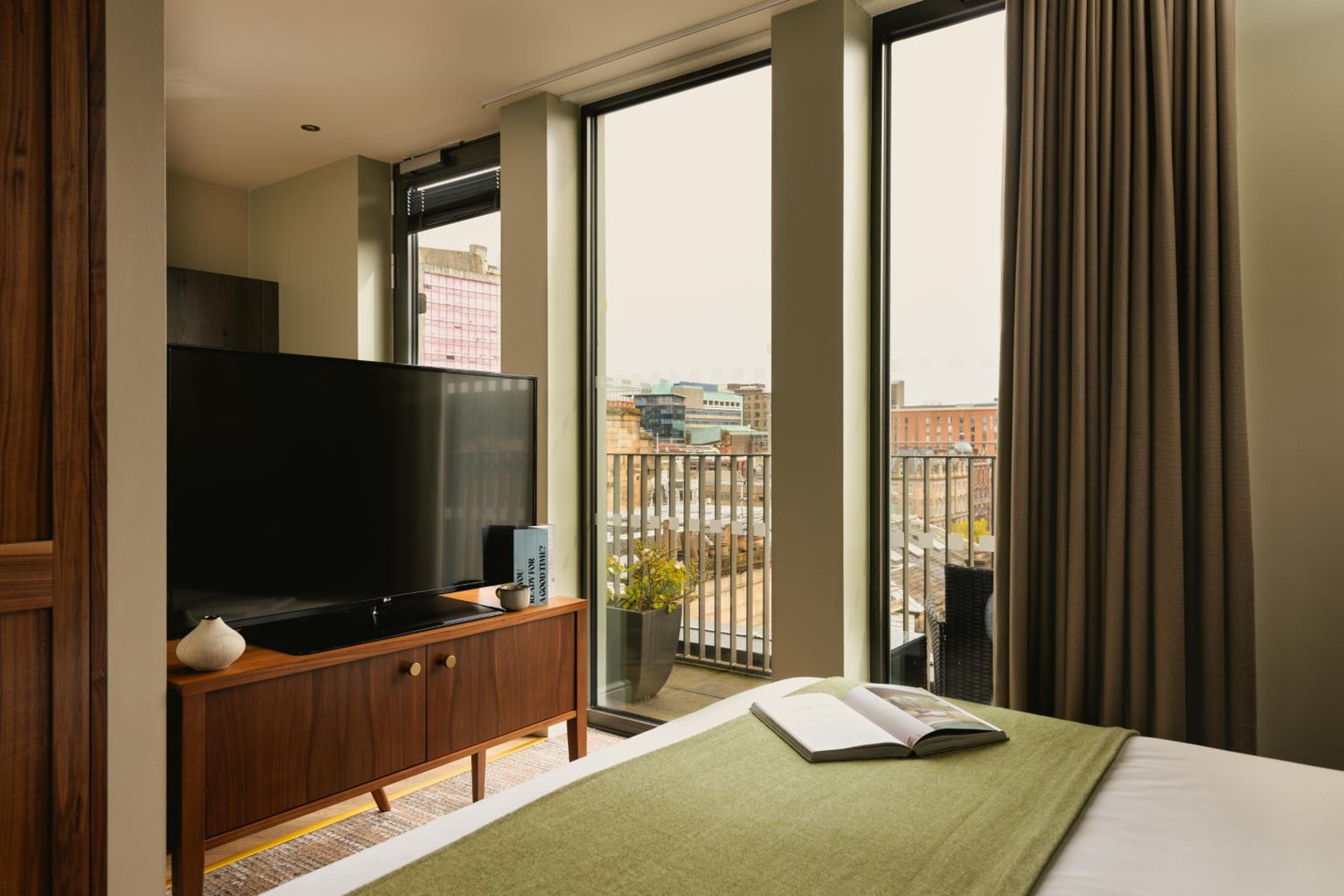 Фото Native Glasgow