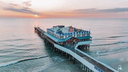 Гостиница Boardwalk Inn and Suites
