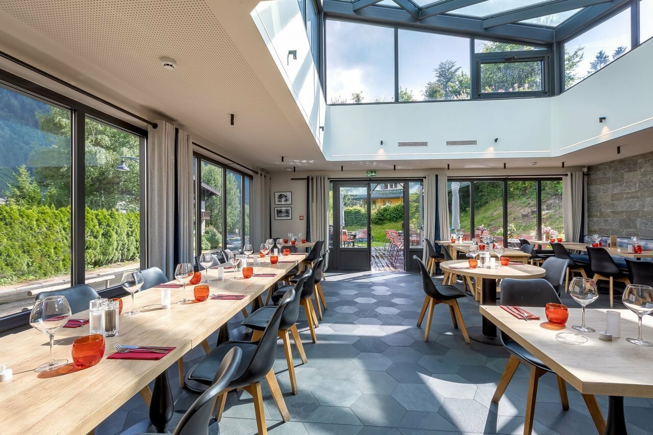 Фото Chalet Hôtel le Prieuré & SPA