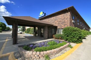 Гостиница Days Inn by Wyndham Grand Forks Columbia Mall
