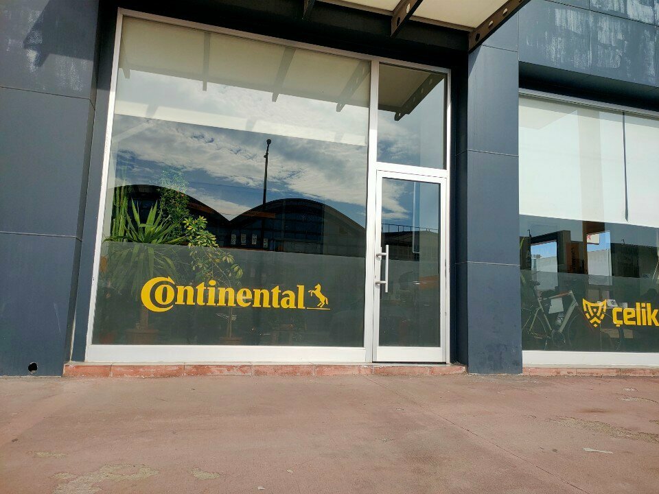 إطارات وسبائك السيارات Çelikset Lastik - Continental Bayisi ، قونية، صورة