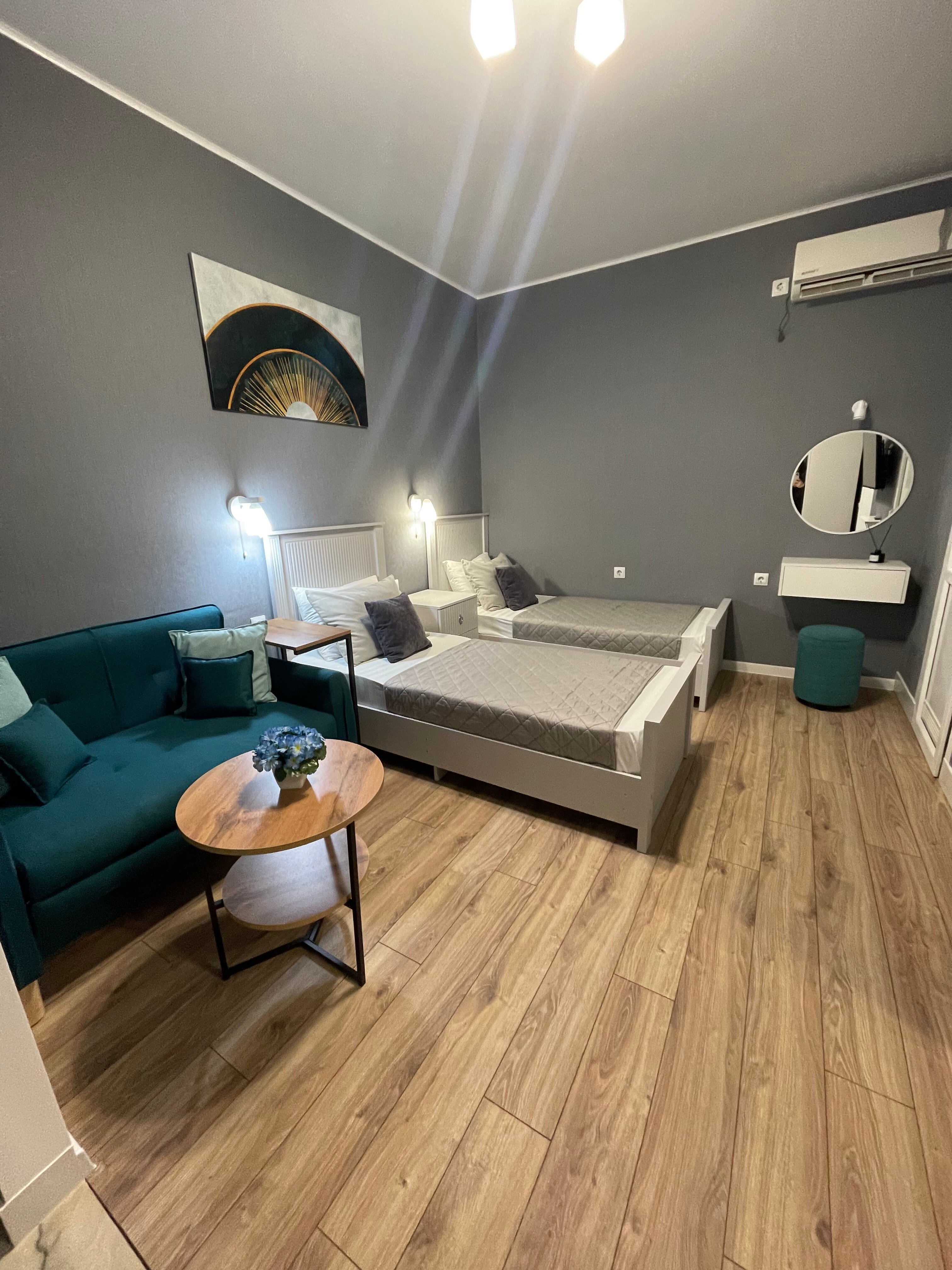 Фото Солнечный дворик