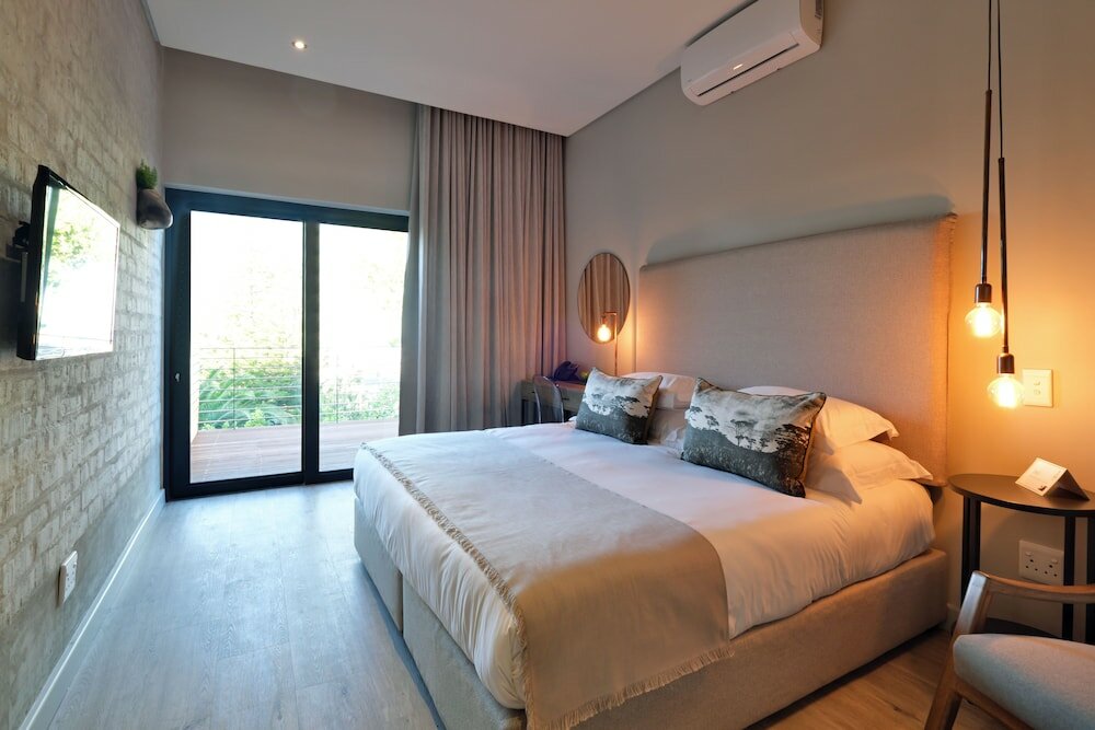 Фото The Tree House Boutique Hotel