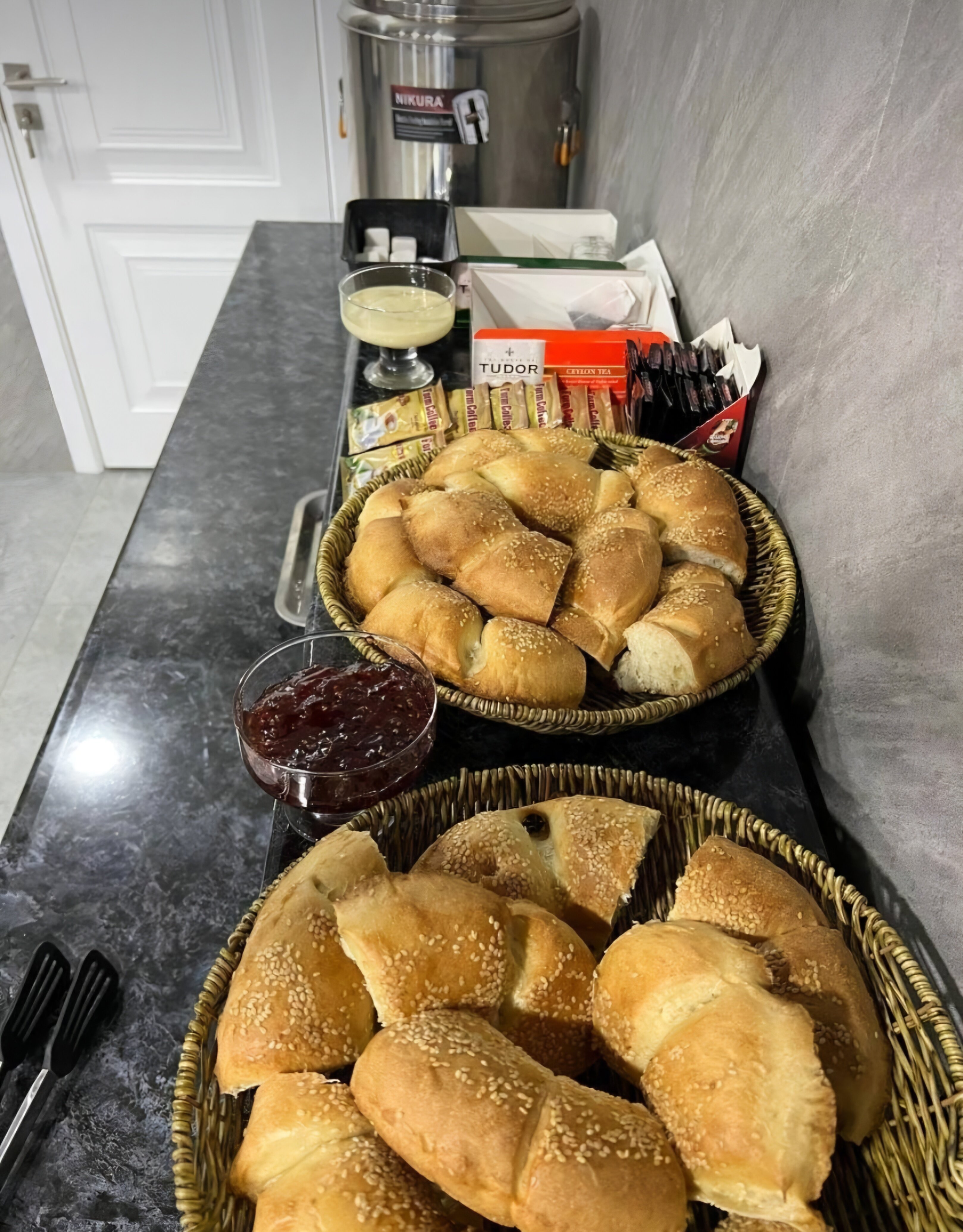 Фото Revel Hotel