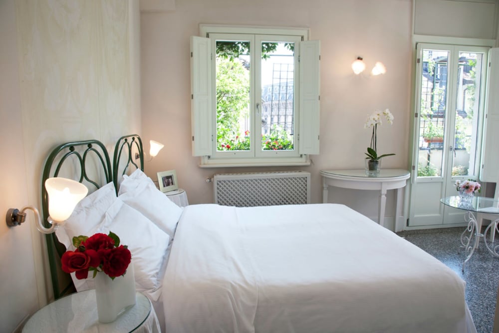 Фото Antica Locanda dei Mercanti Hotel