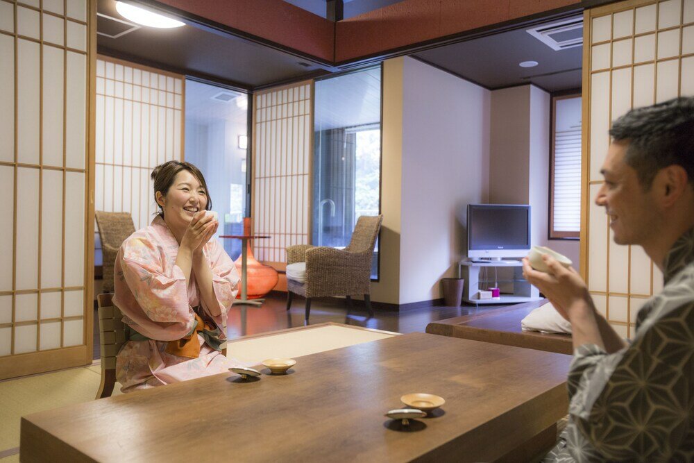 Фото Yamanaka Onsen Ohanami Kyubei
