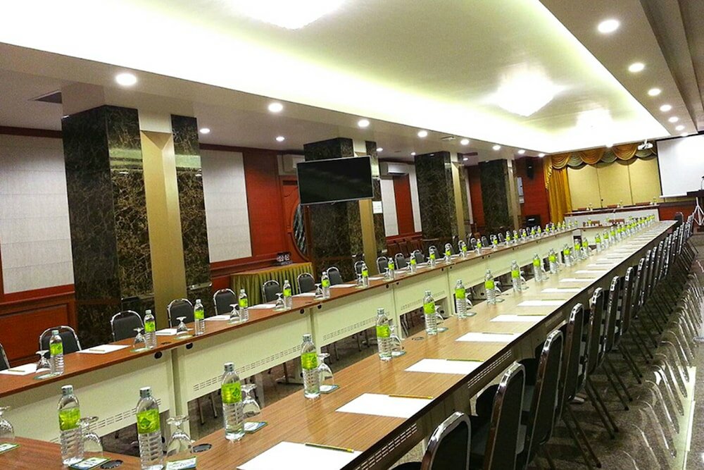 Фото Nartsiri Residence and Hotel