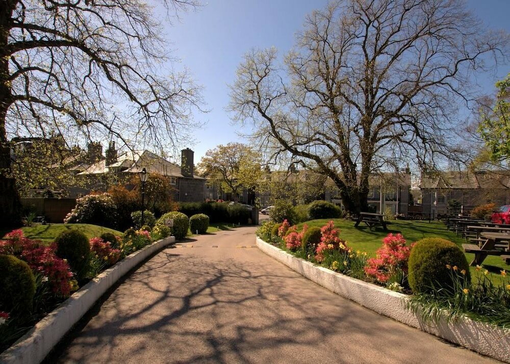 Фото The Ferryhill House Hotel