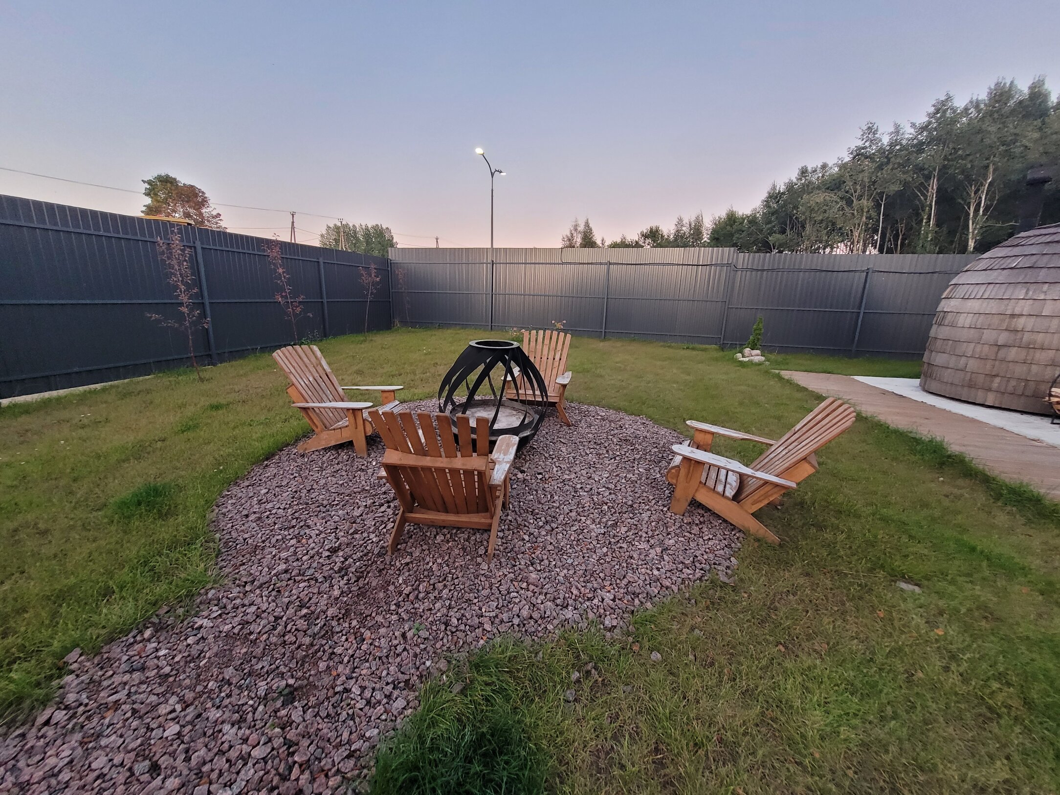 Фото Блэк Вилладж Фэмили