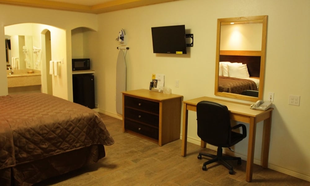 Фото Maverick Inn