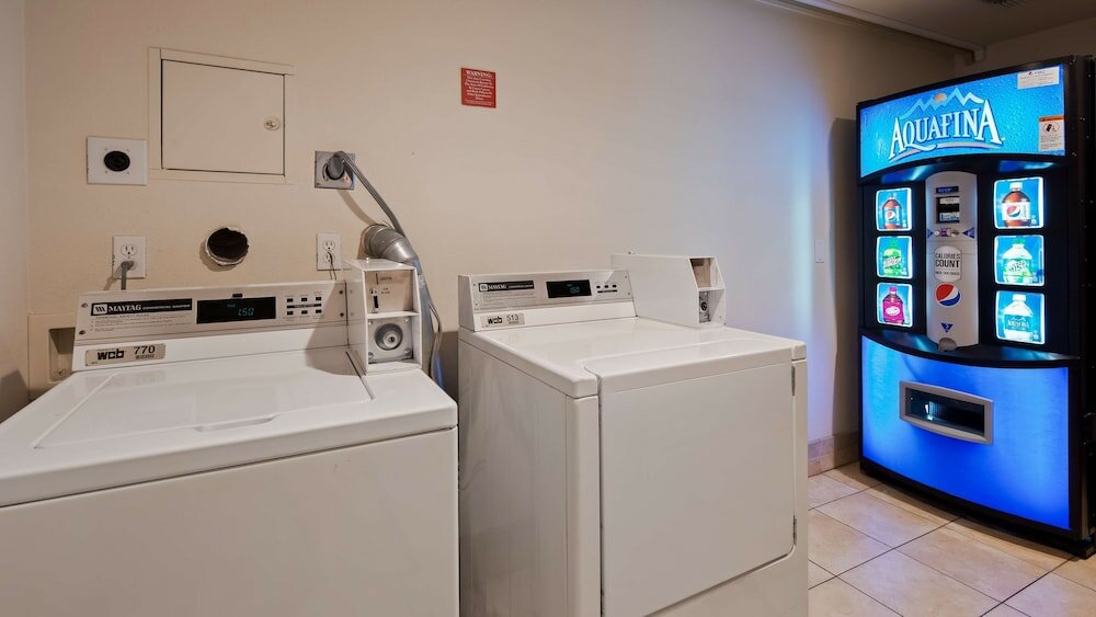 Фото Best Western Plus Villa Del Lago Inn