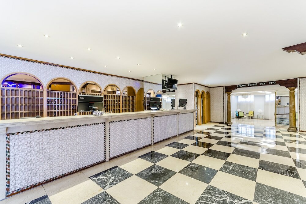 Фото Exe Sevilla Macarena