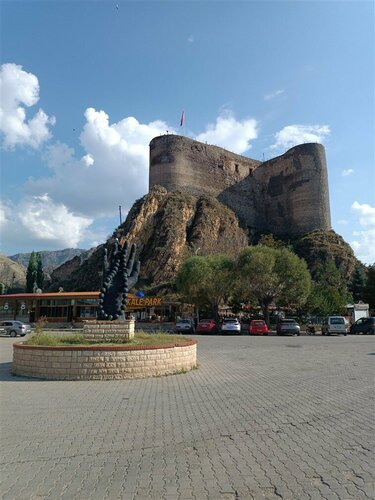 Landmark, attraction Oltu Fortress, Oltu, photo