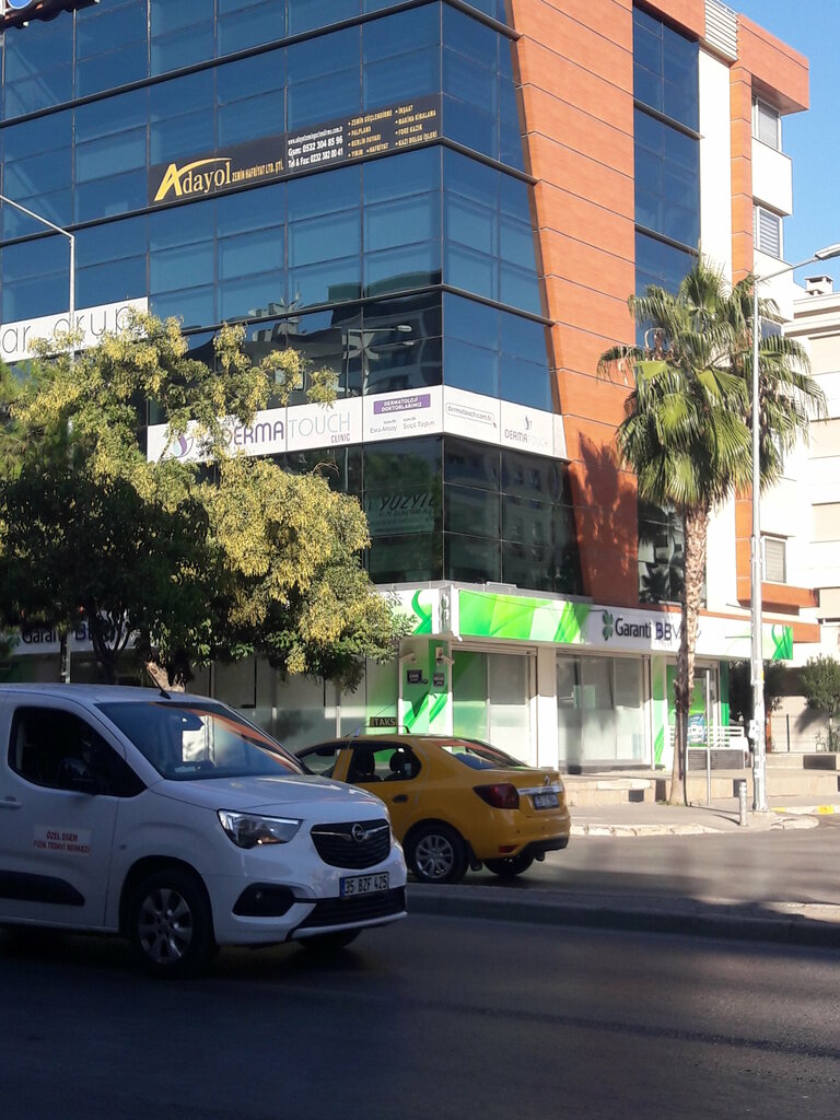 Banka Garanti Bbva - Girne Cad. Şubesi, İzmir, foto