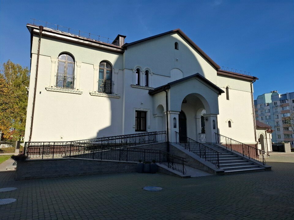 جمعية دينية Церковно-приходской дом ، مينسك، صورة