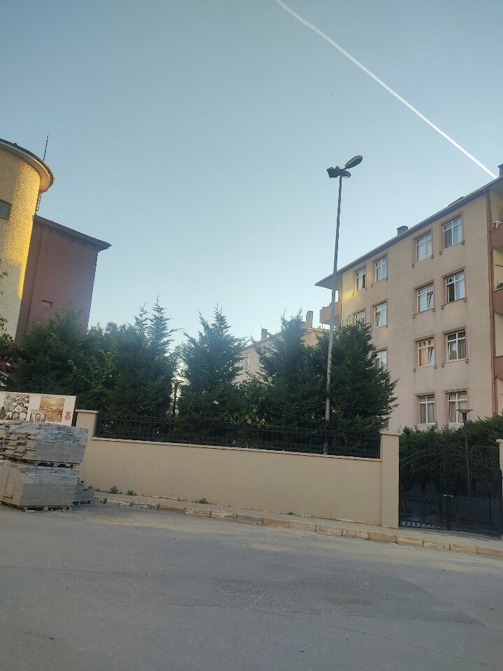 Resort Bagcilar Teachers' House and Evening Art School, Istanbul, photo