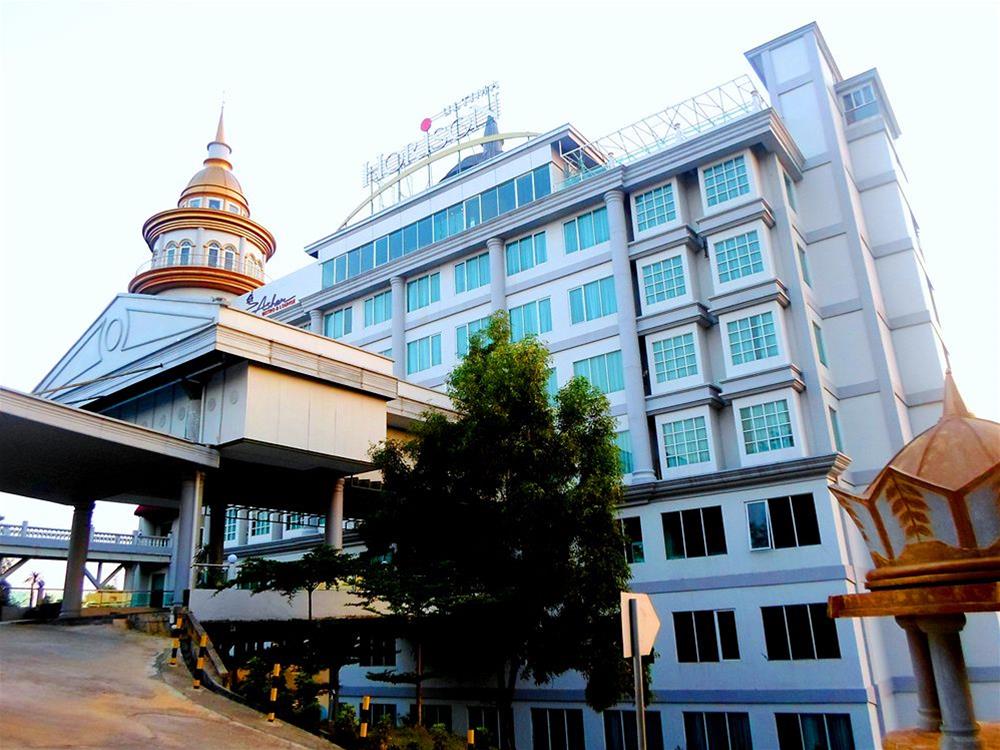Фото King's Hotel Nagoya Batam