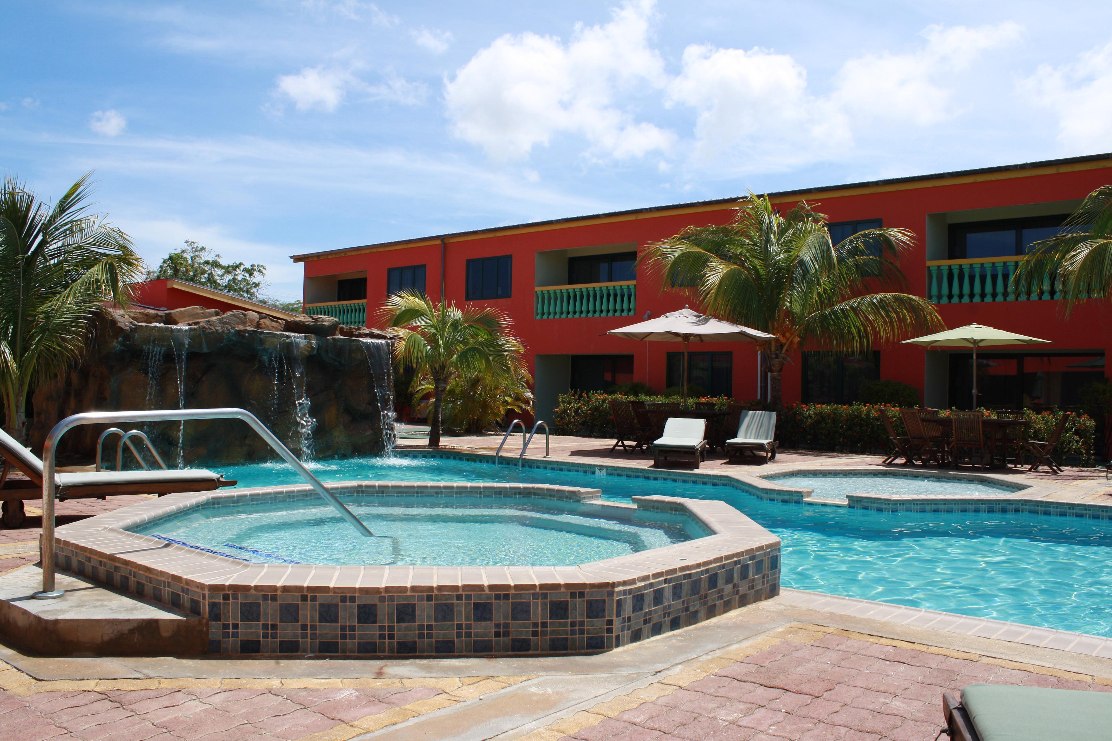 Фото Del Rey Apartments