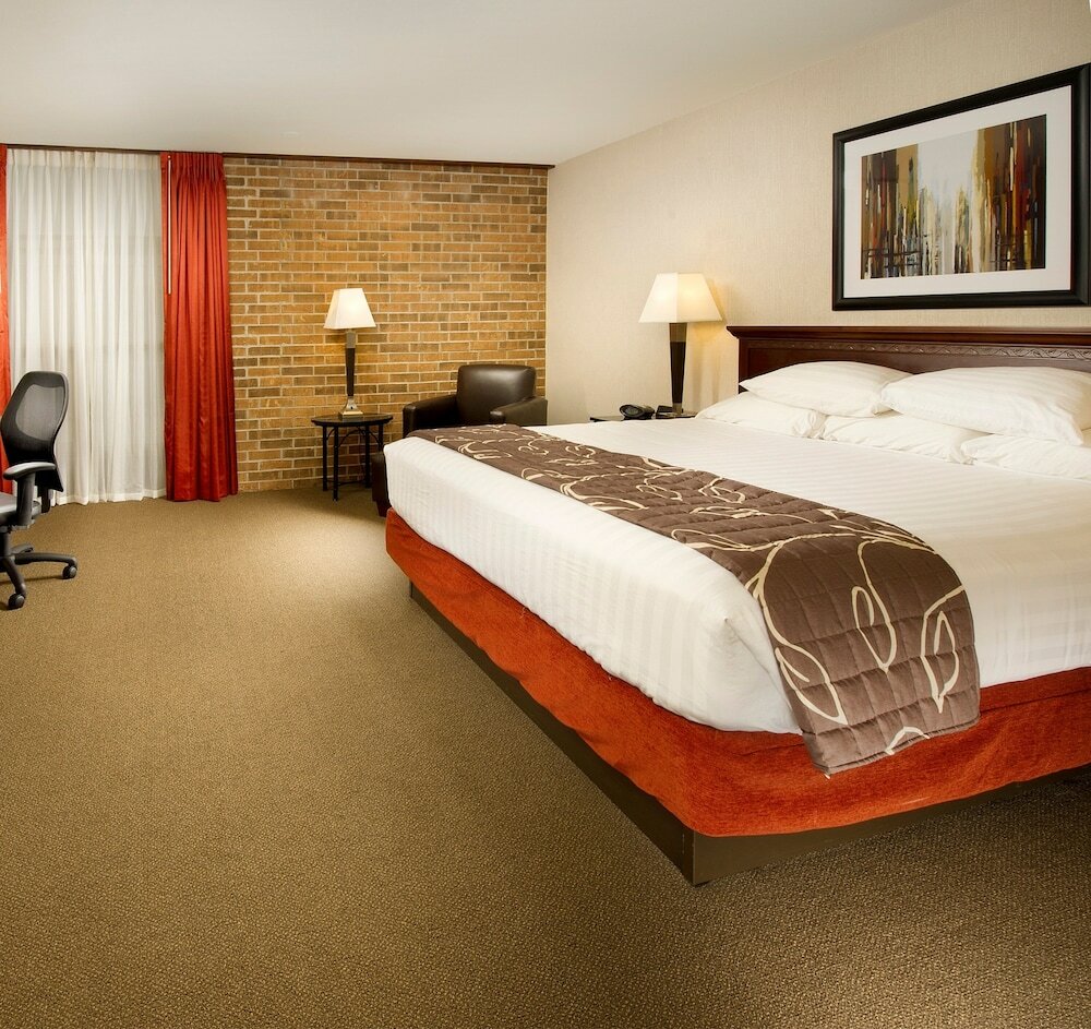 Фото Hotel Lotus Kansas City Merriam