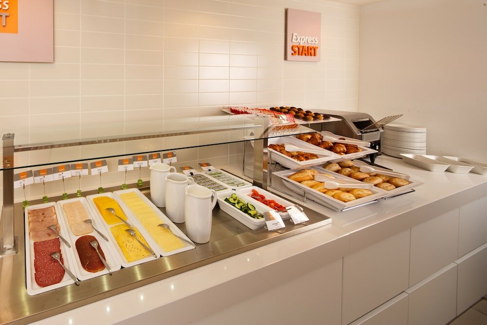 Фото Holiday Inn Express Arnhem