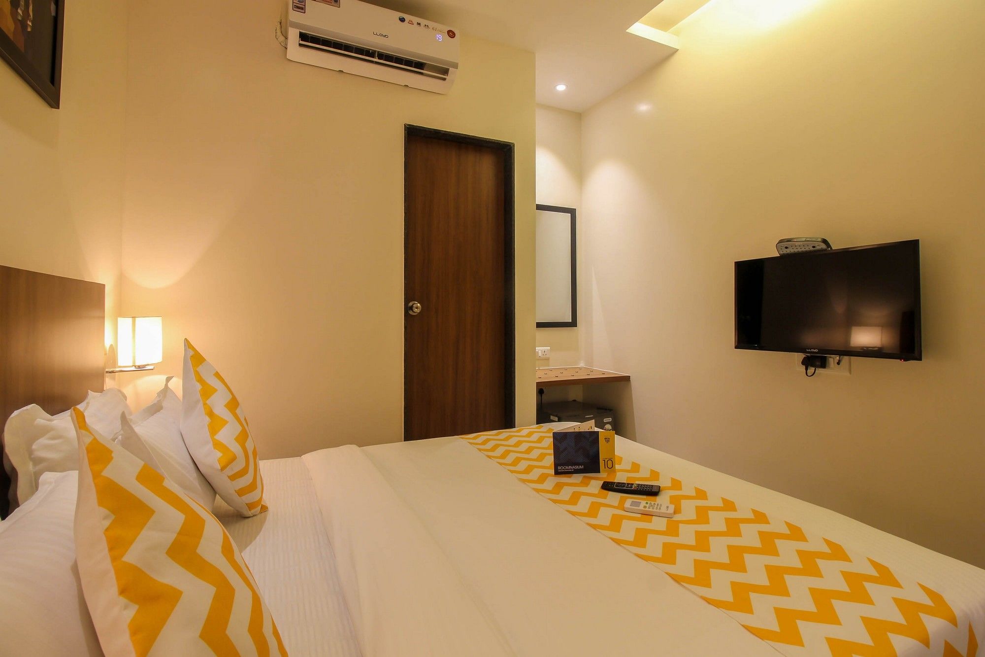 Фото FabHotel Hyson International Midc