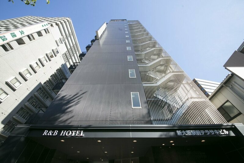Гостиница R&b Hotel Shin-Osaka Kita-guchi в Осаке