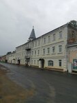 Основателем судоходства на реке Вятке является пароходовладелец Булычёв Т.Ф. Первый пароход прибыл на Вятку в 1855 году. (Pristanskaya ulitsa, 1), memorial plaque, foundation stone