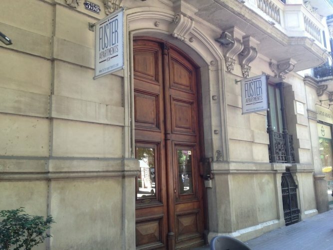 Фото Fuster Apartments by Aspasios