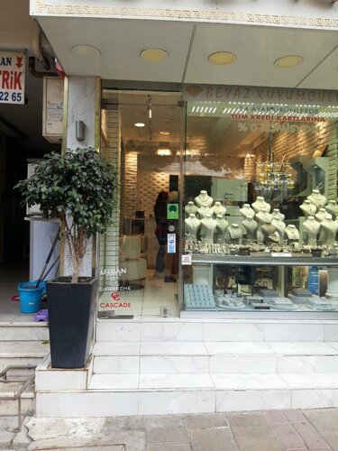 Beyaz Kuyumculuk Fotoğraf 2