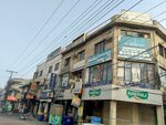 Umer Plaza (Allama Iqbal Town, Umar Block, Noor-ul-Amin Road, 674), shopping mall