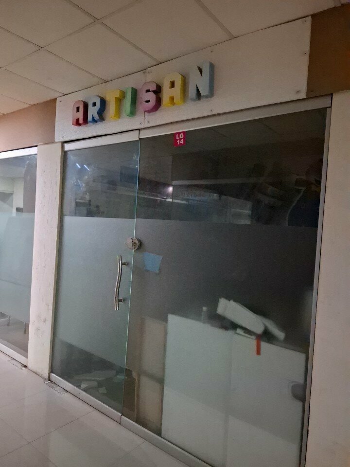 Artistic group Artison, Lahore, photo