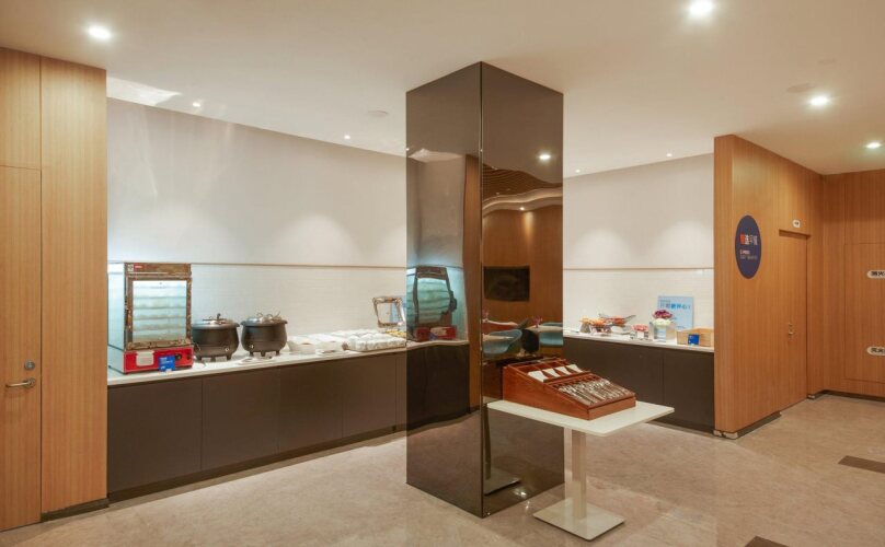 Фото Holiday Inn Express Shanghai Xuhui Binjiang