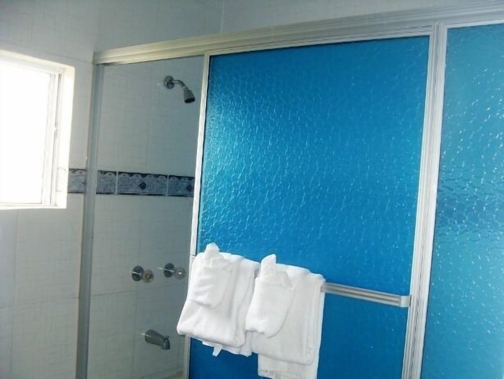 Фото Mandeview Hotel