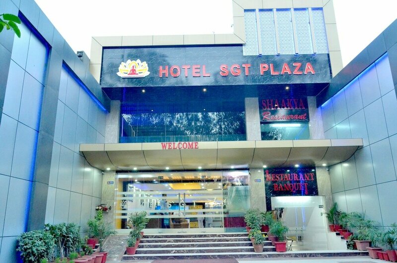 Гостиница Hotel Sgt Plaza