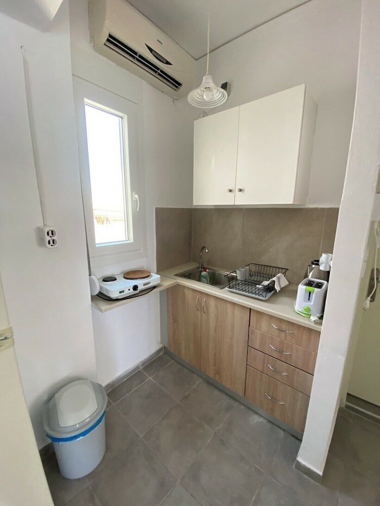 Фото Annoula Studio & Apartments