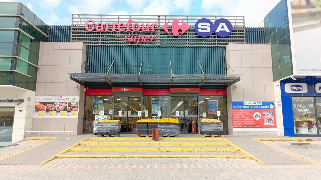 Supermarket CarrefourSA, Konya, photo