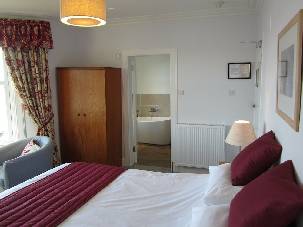 Фото Ronebhal Guest House