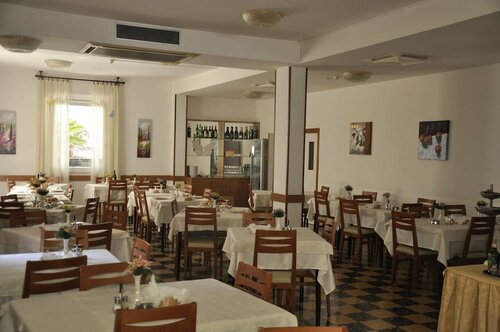 Гостиница Albergo Larenzia в Каттолике