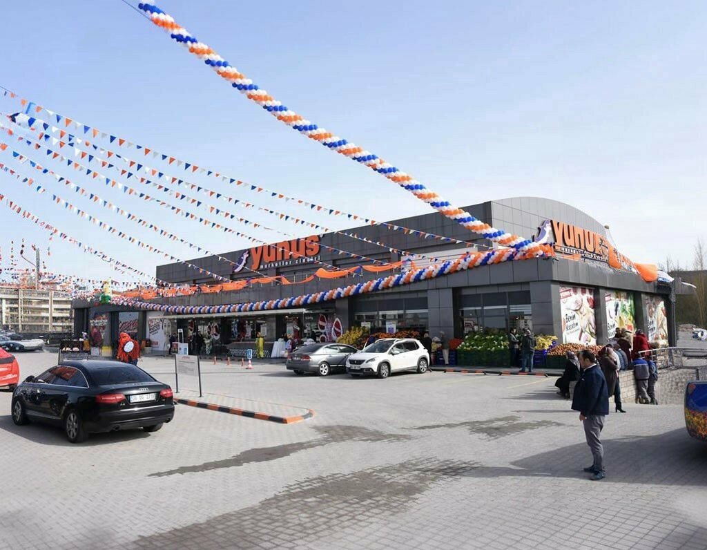 Supermarket Yunus Market, Aksaray, photo
