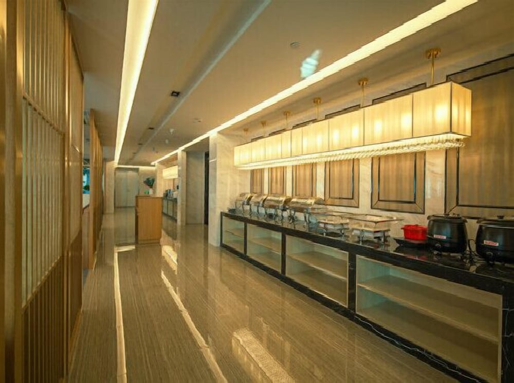 Фото Metropolo Nanjing South Railway Station Hotel