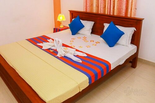 Гостиница Sajee Villa в Хиккадуве