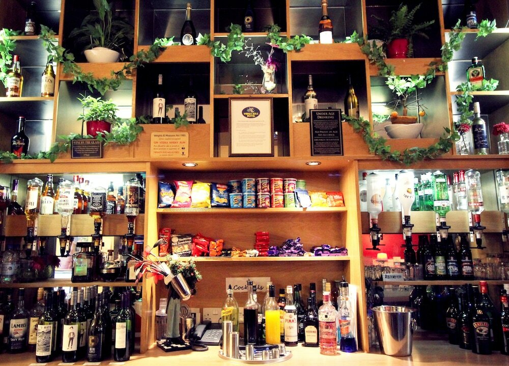 Фото Wookey Hole Hotel